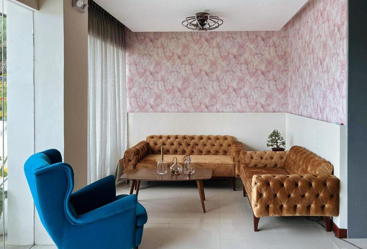 Reddoorz Plus @ Toshiko Boutique Hotel Koronadal City 外观 照片
